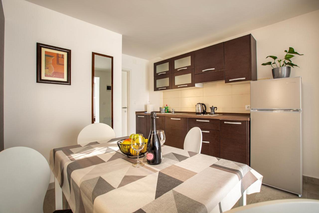 Apartaments Punta Relax Умаг Экстерьер фото