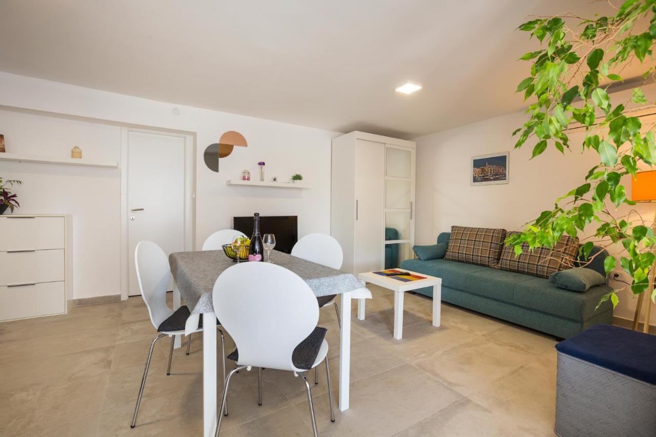 Apartaments Punta Relax Умаг Экстерьер фото